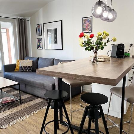 Style Et Ambiance Lägenhet Foix Exteriör bild