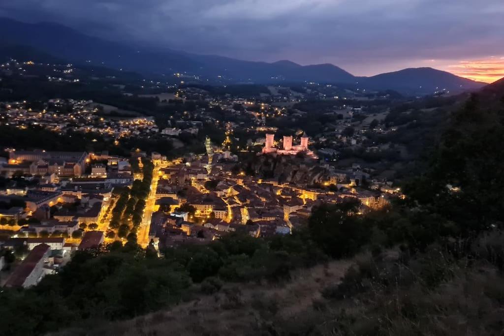 Style Et Ambiance Lägenhet Foix Exteriör bild