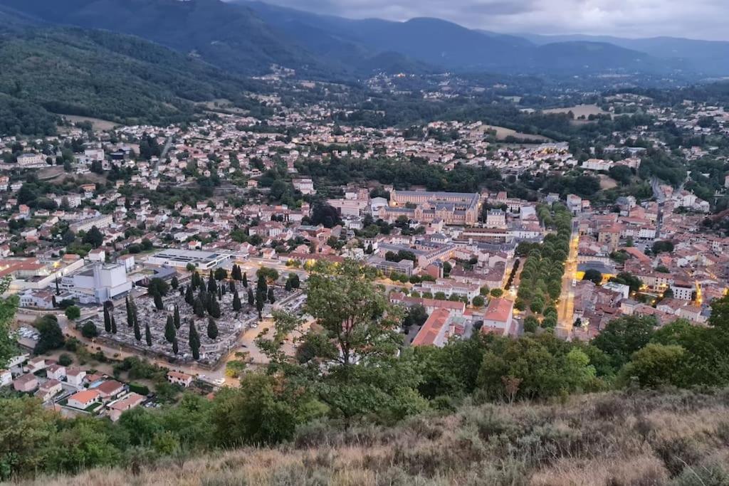 Style Et Ambiance Lägenhet Foix Exteriör bild