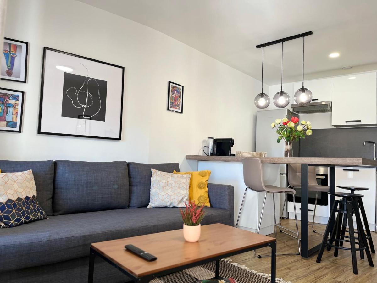 Style Et Ambiance Lägenhet Foix Exteriör bild